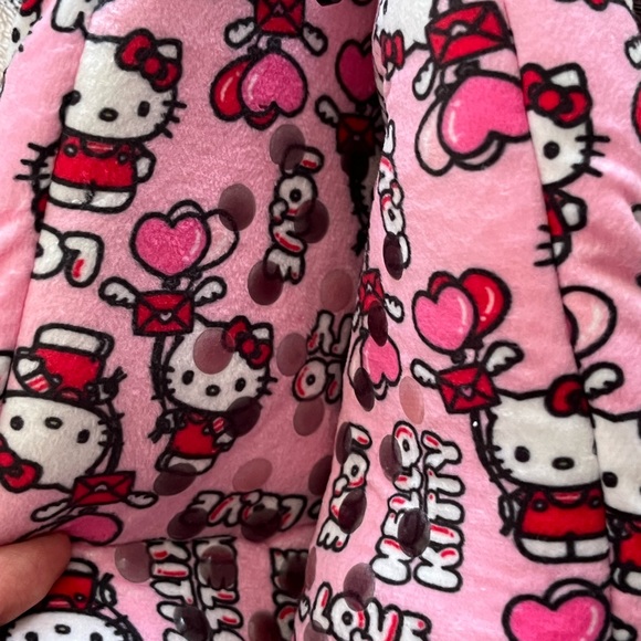 Hello Kitty Slippers/fuzzy socks - Picture 2 of 5